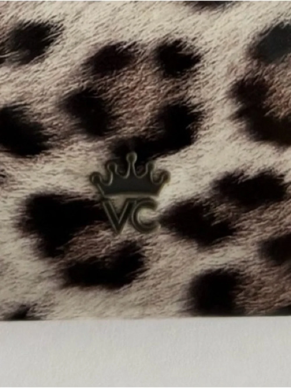 Velvet Caviar Snow Leopard MagSafe iPhone 15 Plus Case 6.7